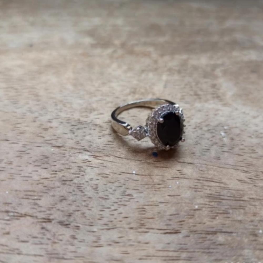 New 925 Sterling silver round black CZ crystal rin - Picture 4 of 4